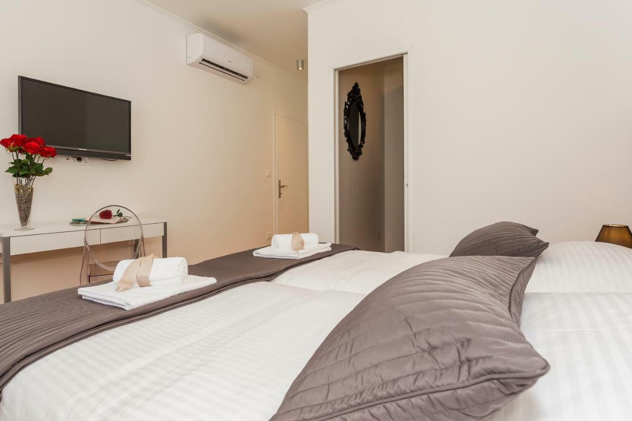 Valum Luxury Apartment สปลิท ภายนอก รูปภาพ