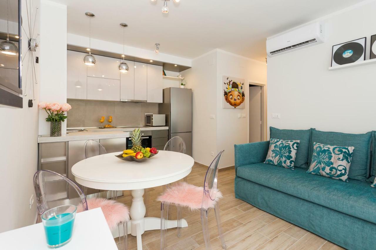 Valum Luxury Apartment สปลิท ภายนอก รูปภาพ
